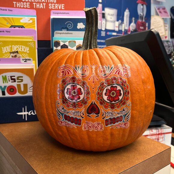 🎃 Set of 3 Pumpkin Tattoos – Glow in the Dark – Easy Pumpkin Decorating (NEW) - Picture 6 of 6